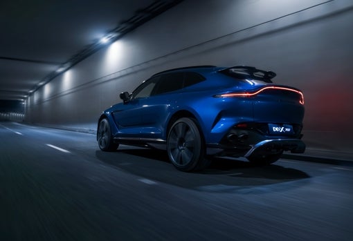 Aston Martin DBX707, el SUV de lujo más potente del mundo