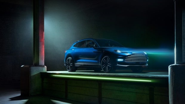 Aston Martin DBX707, el SUV de lujo más potente del mundo