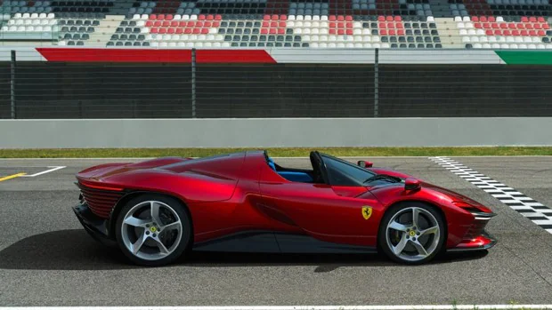 Ferrari se luce en los prestigiosos premios de diseño Red Dot