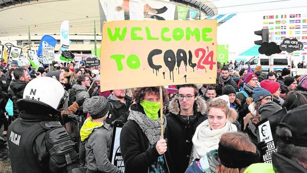 Los hábitos de los alumnos de grados ambientales son más sostenibles, pero su paso por la universidad no los mejora