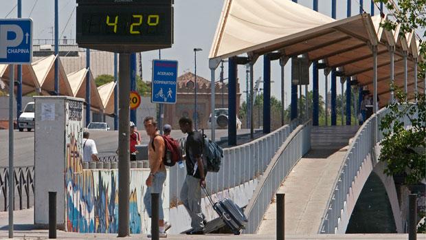 Un total de siete provincias españolas estarán este martes en alerta por calor