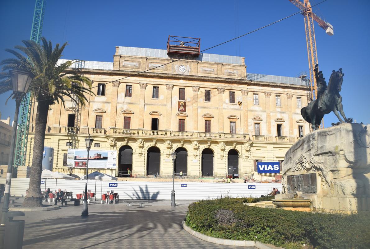 Los imprevistos aumentan el coste del Palacio Consistorial de San Fernando