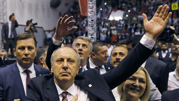 Muharrem Ince será el principal oponente de Erdogan en las presidenciales del próximo mes