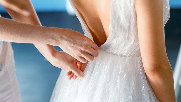 Qué hacer con tu vestido de novia después de la boda