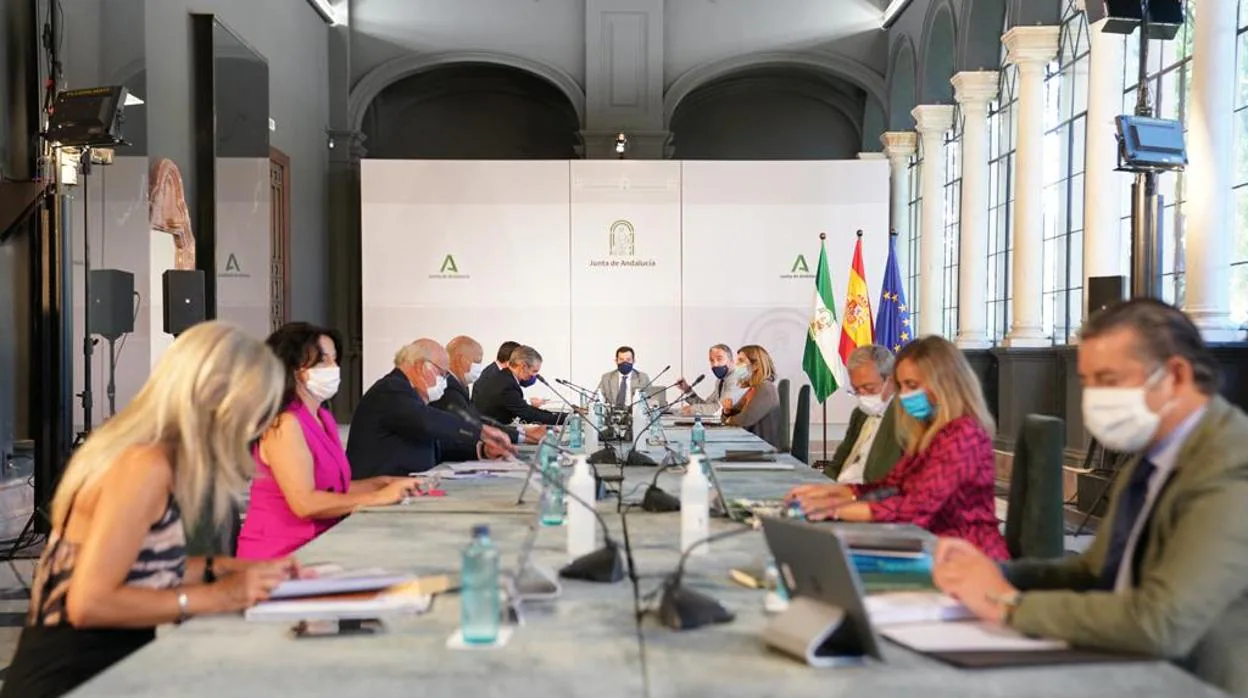 El Ejecutivo andaluz durante el último Consejo de Gobierno