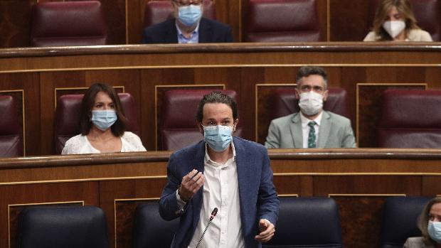 Iglesias redobla su esfuerzo por consolidar la alianza de la izquierda y el independentismo como eje de poder