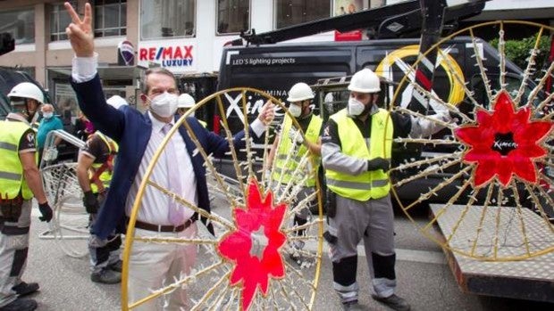 Vigo empieza la Navidad sin haber pasado el verano