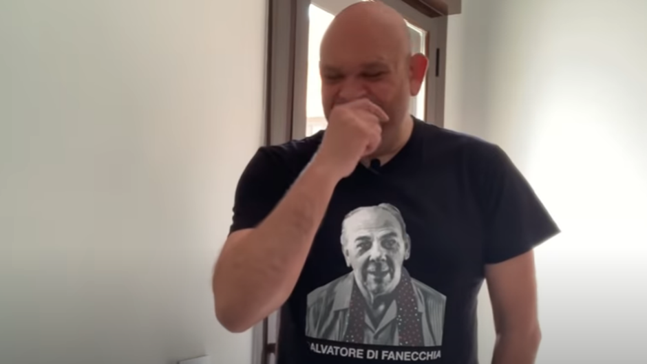 Cuatro chistes en un minuto por El Comandante Lara