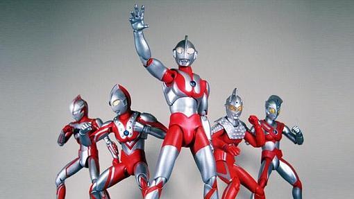 Algunos miembros de la raza «Ultraman»