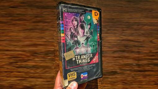 Stranger Things ha provocado arranques de nostalgia como esta caratula en VHS