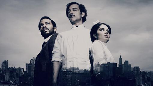 El trio protagonista de The Knick, una enfermera, un doctor negro y otro adicto a las drogas