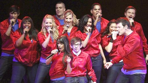 Los chicos de Glee en uno de sus grandes números musicales