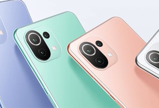 El Xiaomi 11 Lite 5G cuenta con un diseño muy atractivo y se puede encontrar en diferentes colores.