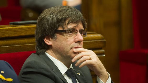 Es prioritario destituir a Puigdemont