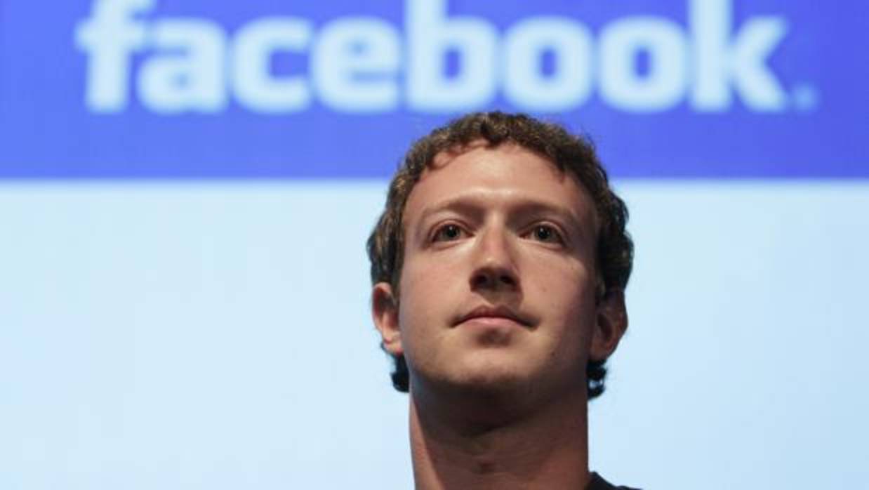 Mark Zuckerberg está en el ojo del huracán por el escándalo de Facebook