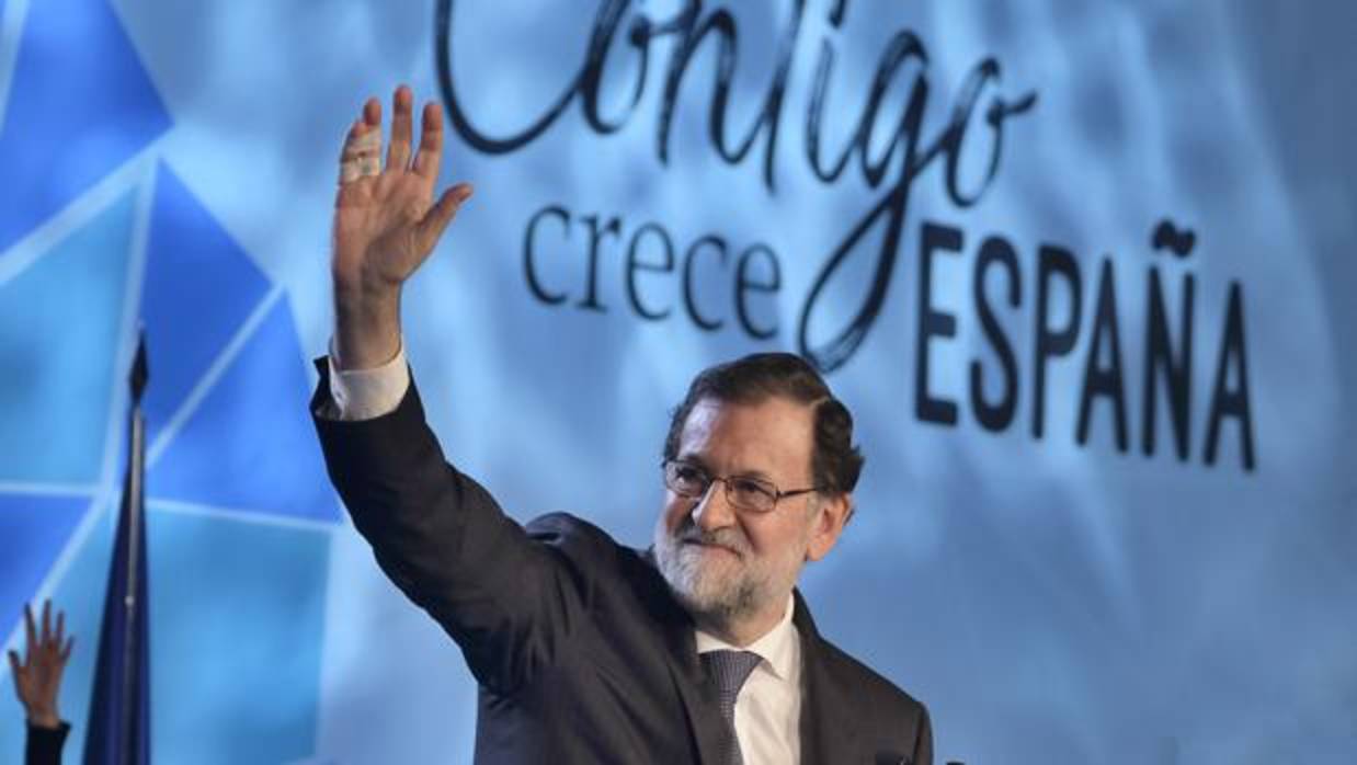 Mariano Rajoy, durante su intervención en la clausura de la convención del PP, celebrada en Sevilla