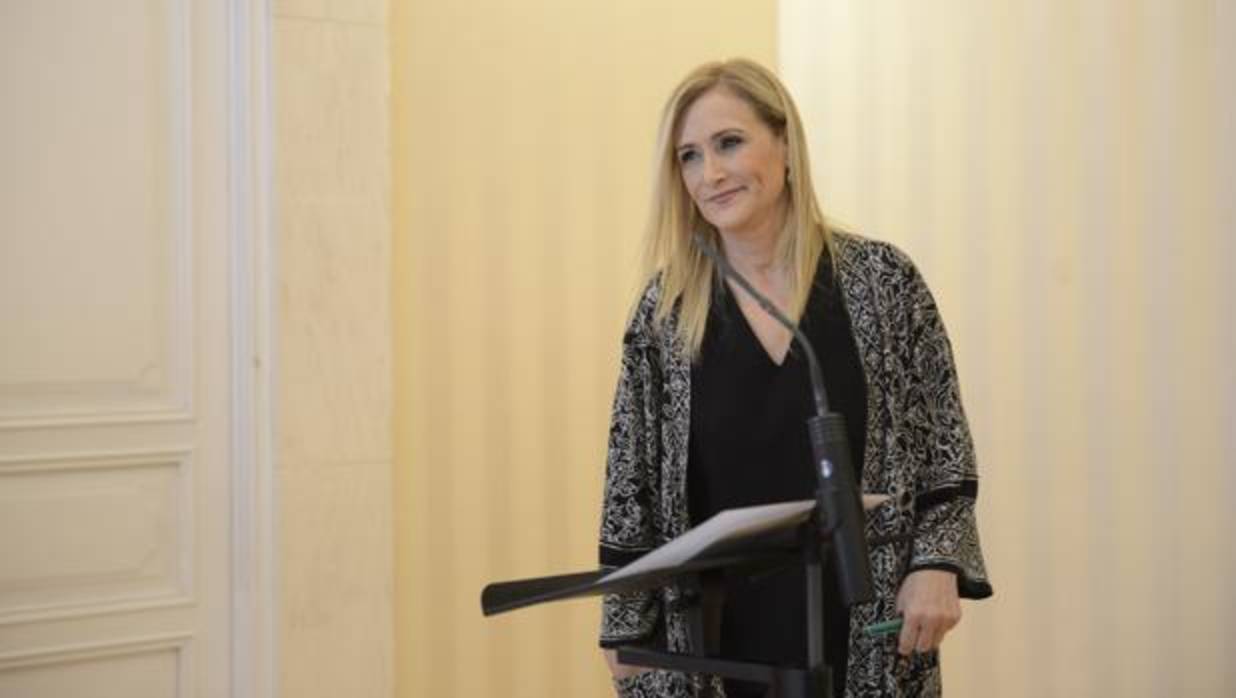 Cristina Cifuentes está en el ojo del huracán