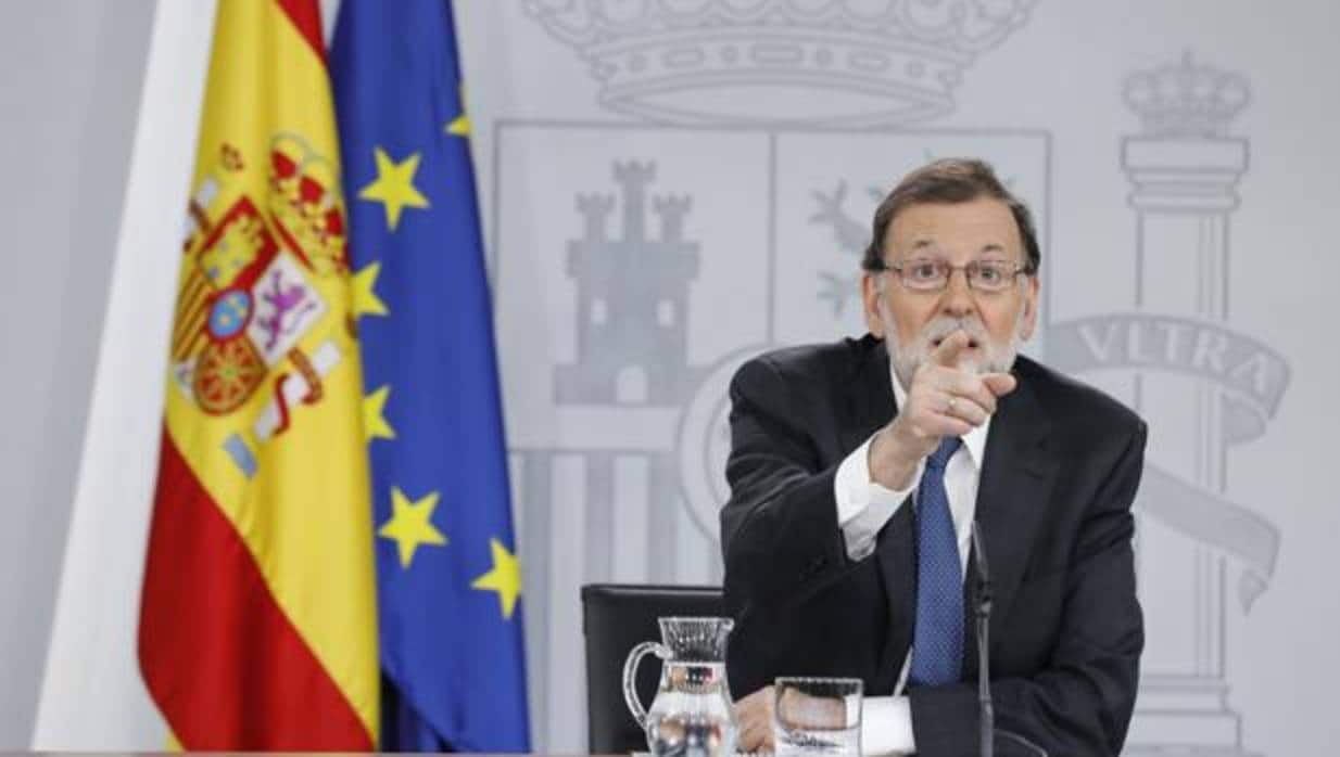 Rueda de prensa de Mariano Rajoy en La Moncloa tras presentarse la moción de censura del PSOE