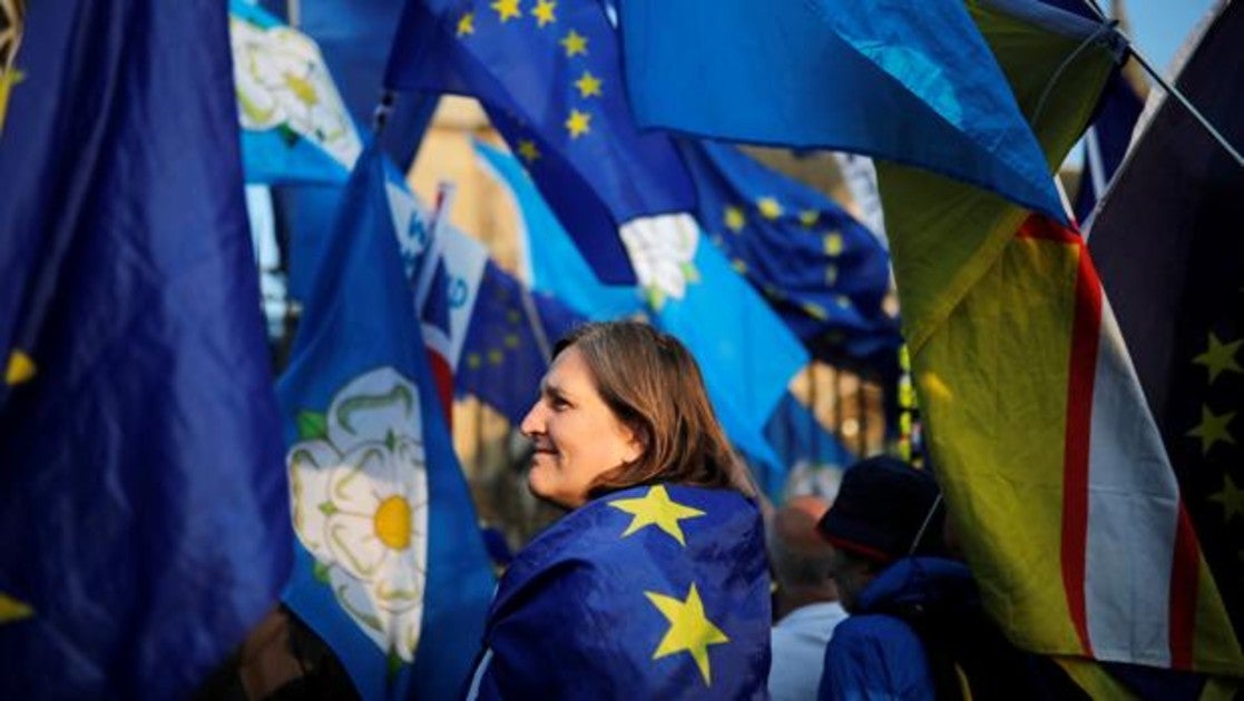 Brexit: de la altivez al ridículo