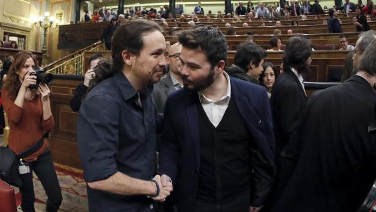 Pablo Iglesias y Gabriel Rufián, en el Congreso de los Diputados