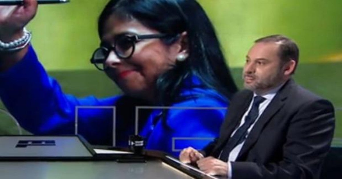 Luis Ventoso: Ábalos, ¿Premio Carlomagno?