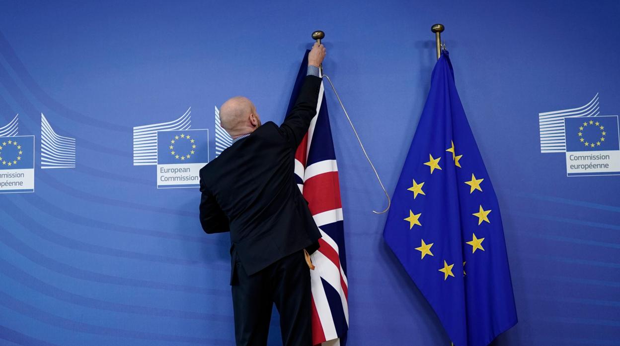 William Chislett: Duelo por el Brexit