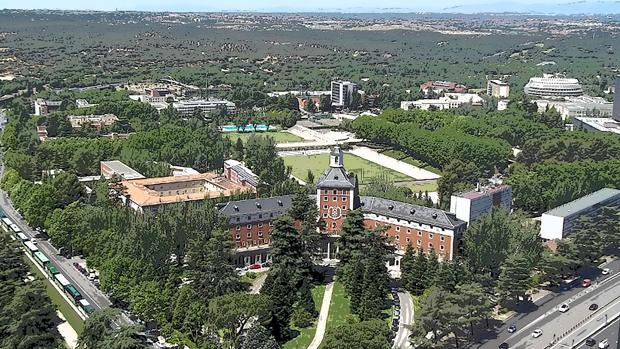 La corrupción sí ocupa lugar en el campus