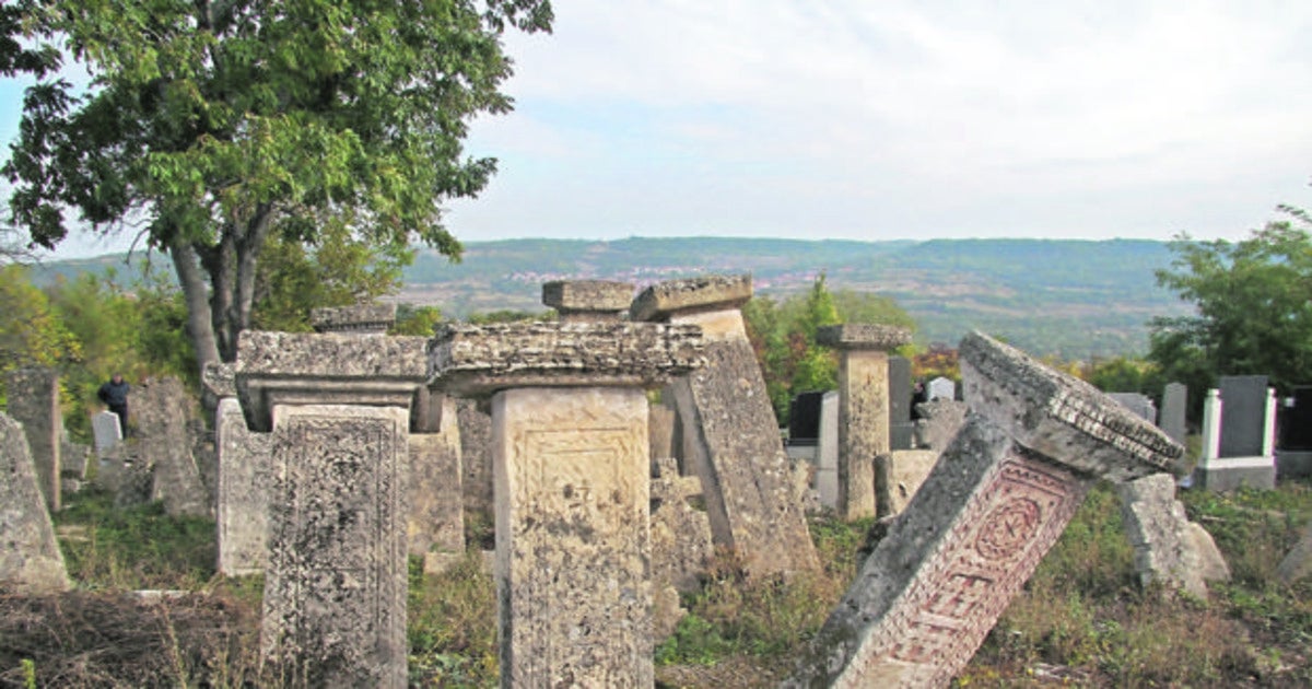 Juan Manuel de Prada: Virulentos y coronados
