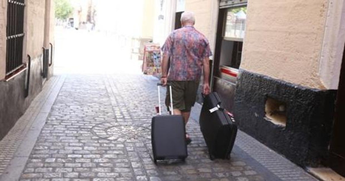 La Voz de Cádiz: La oposición se une contra la demagogia