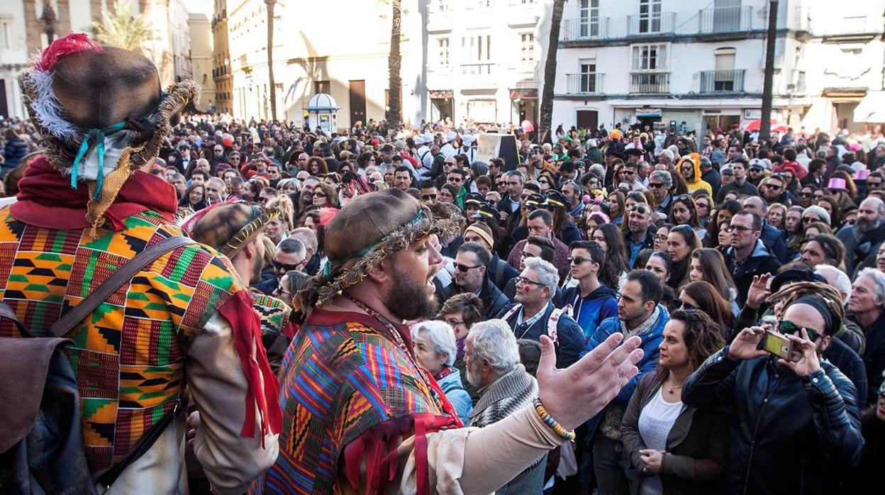 Manuel López Sampalo: Currito ‘El Escolopendra’: «¡carnavaleros a la calle!»