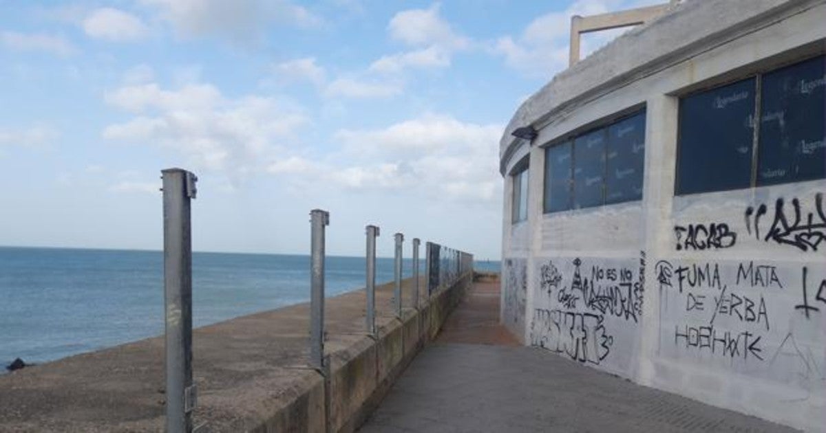 La Voz de Cádiz: El espejo de una ciudad abandonada