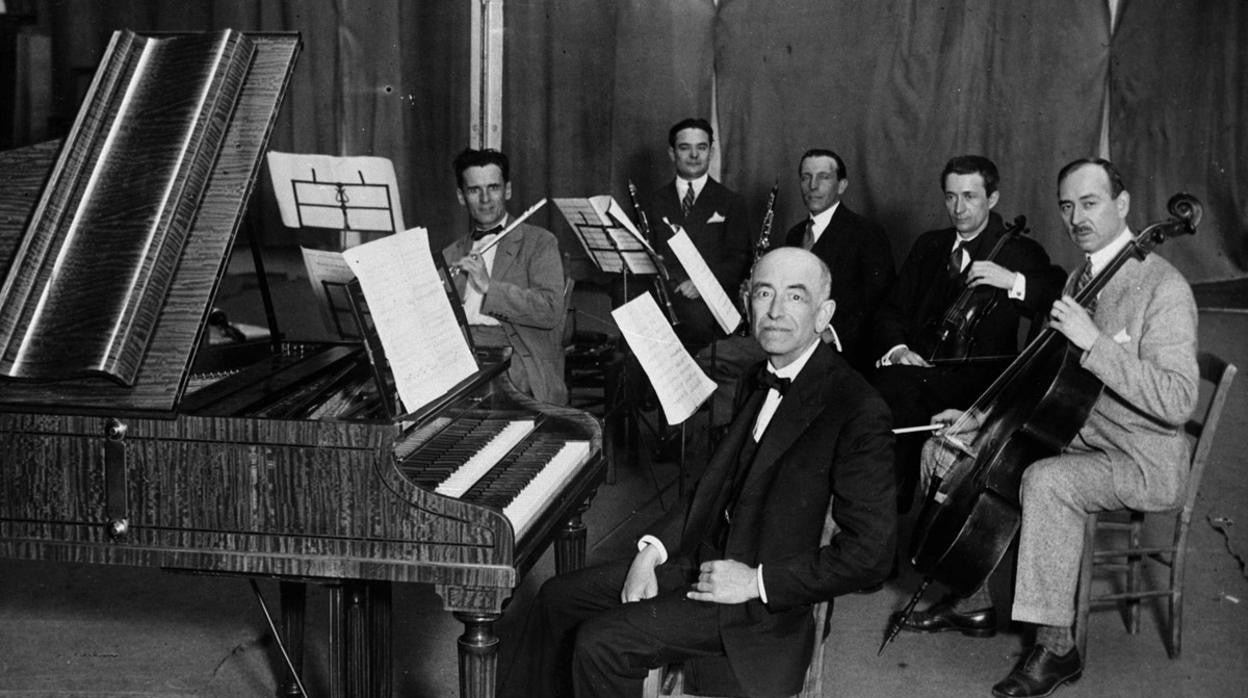 Felicidad Rodríguez: Efemérides