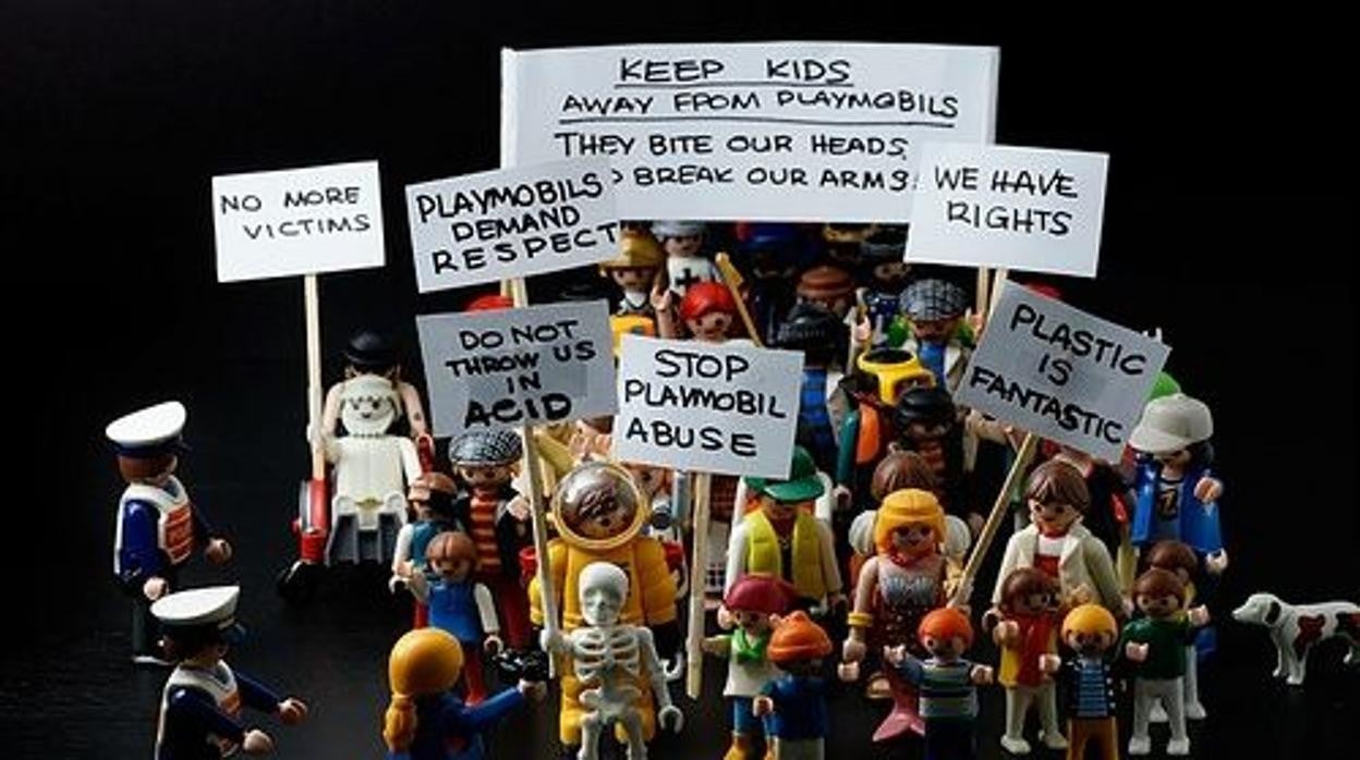 Andrés G. Latorre: La juguetera huelga