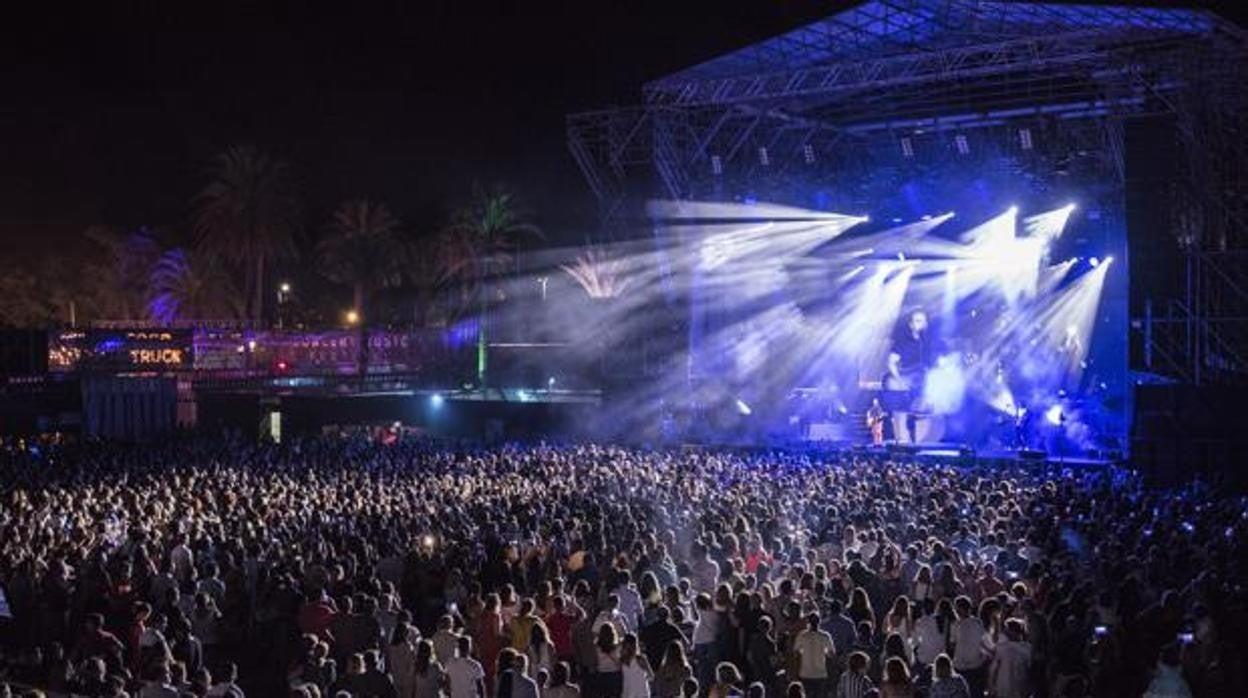 La Voz de Cádiz: Cádiz suena a gloria durante el verano