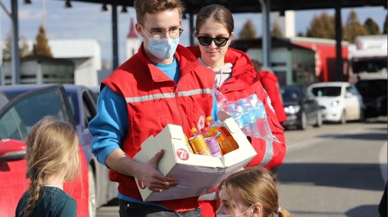 La Voz de Cádiz: Ayudar a Ucrania es ayudarnos