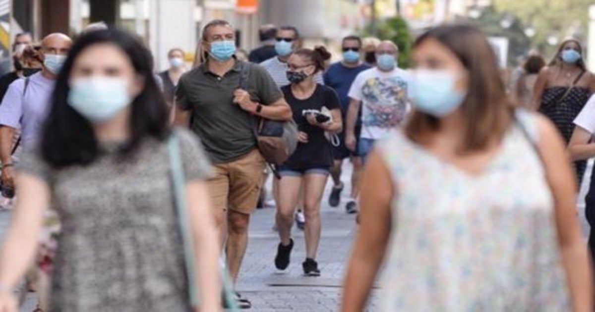 La Voz de Cádiz: Precaución, la pandemia no ha terminado