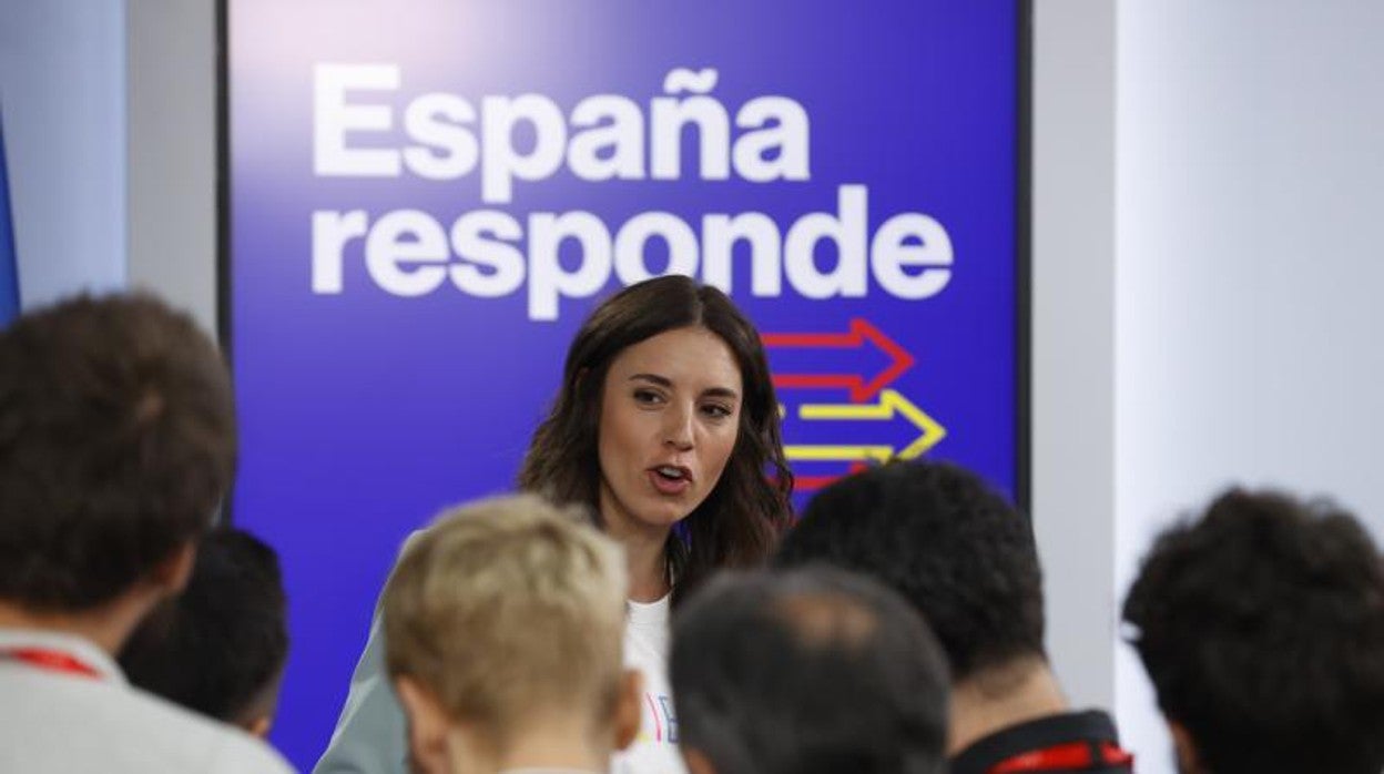 Alberto García Reyes: Montero, cállate