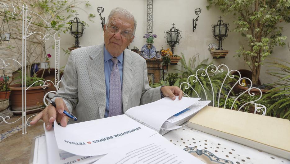 «La calle Sierpes ya es inviable para la Semana Santa; es un contrasentido»