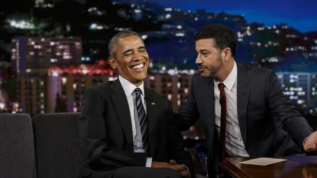 Obama se ríe de Trump desde el plató de Jimmy Kimmel