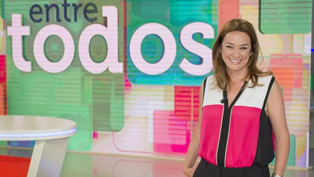 Toñi Moreno, la presentadora emocional que cautivó a la audiencia con el dudoso «Entre todos»