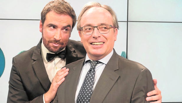 Alfredo Urdaci estrena en 13 TV un repaso satírico de la actualidad