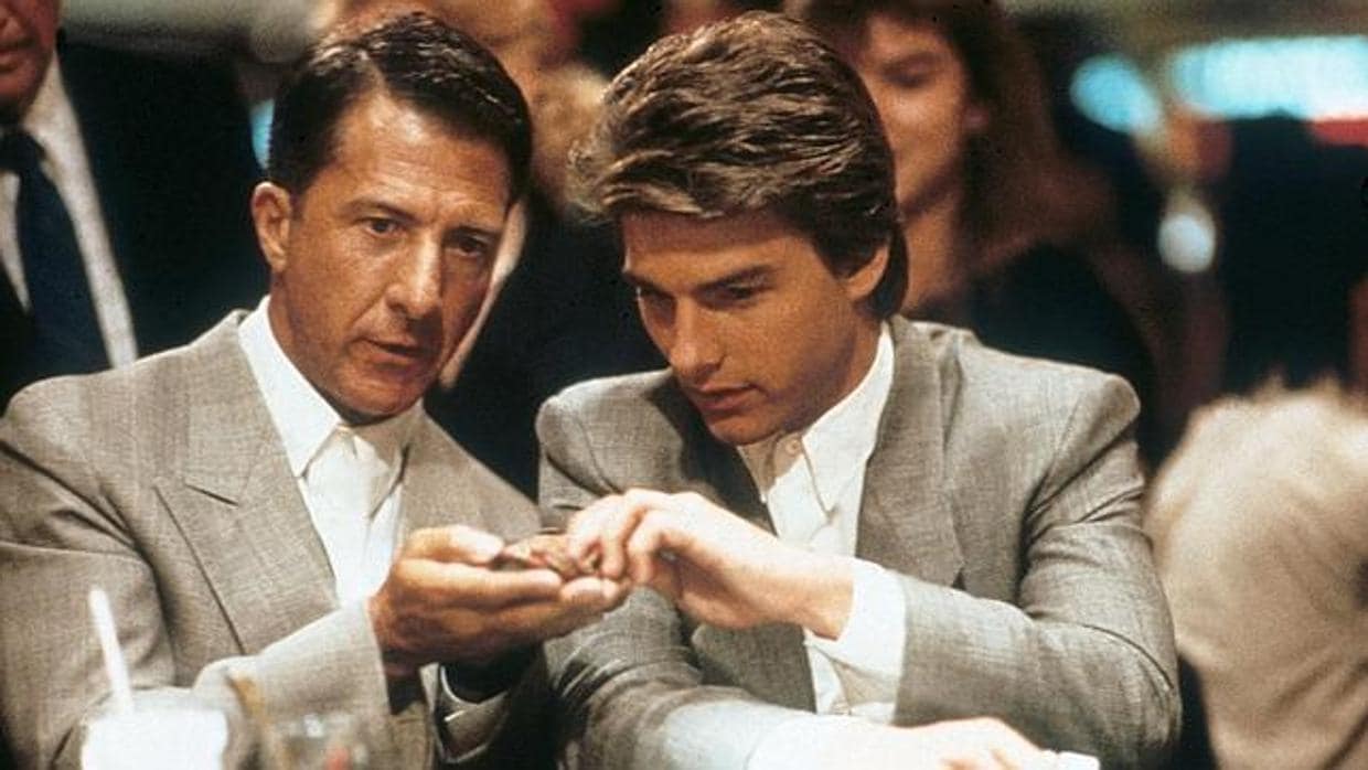 Fotograma de la película de «Rain Man», con los dos hermanos protagonistas en un casino de Las Vegas