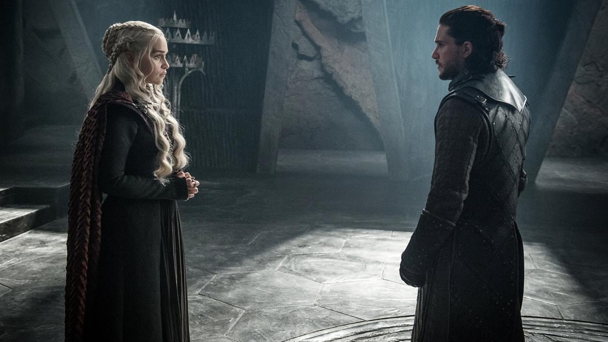 Daenerys Targaryen y Jon Nieve se conocen en Rocadragón