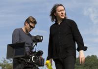 Bernard MacMahon, durante el rodaje del documental