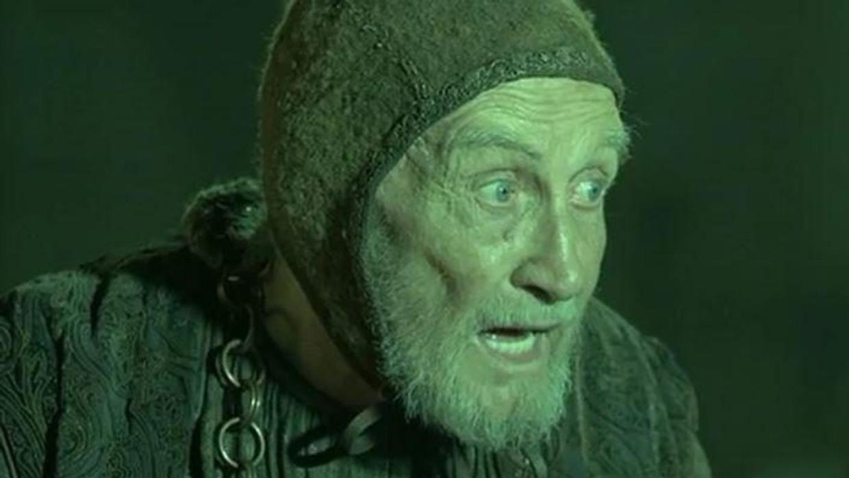 Roy Dotrice como Hallyne el Piromante en «Juego de tronos»