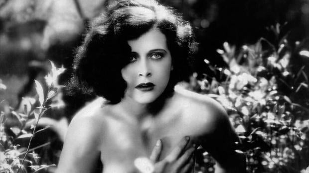 Hedy Lamarr, estrella de día e inventora de noche, la mujer que hizo posible el wifi