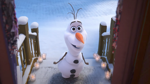 Disney pide a los cines que eliminen el corto de «Frozen» de las proyecciones de «Coco»