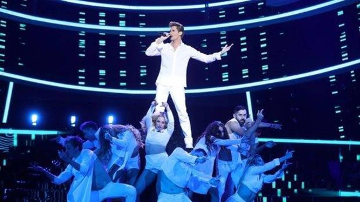 Vídeo: El enfado de Chenoa gesto a gesto | A Chenoa no le sentaron muy bien las bromas de sus compañeros del jurado