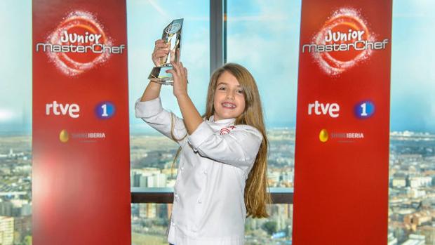 Esther, ganadora de «MasterChef Junior»: «El juez que más me asustaba era Jordi, por su voz»