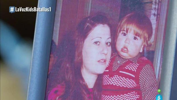 Antonio Orozco se emociona recordando a su madre: «Siempre estoy pensando en ella»